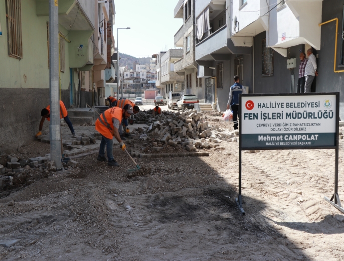 Haliliye’de güvenli ulaşım ağı için yollar onarılıyor