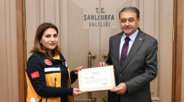 Vali Şıldak başarılı 112 çalışanını ödüllendirdi