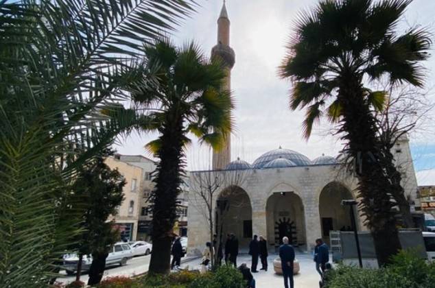 Tarihi Hüseyin Paşa Cami Dualarla İbadete Açıldı