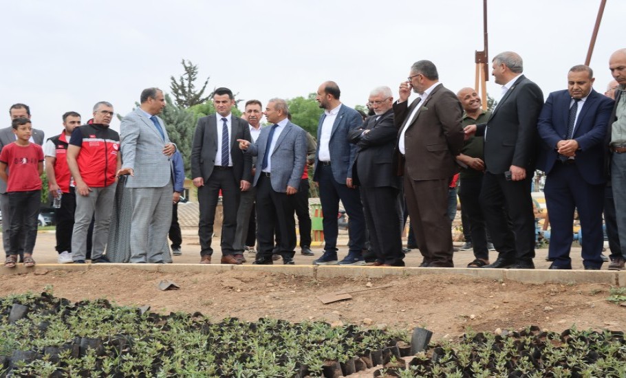 Çiftçilere binlerce Urfa biberi fidesi dağıtıldı