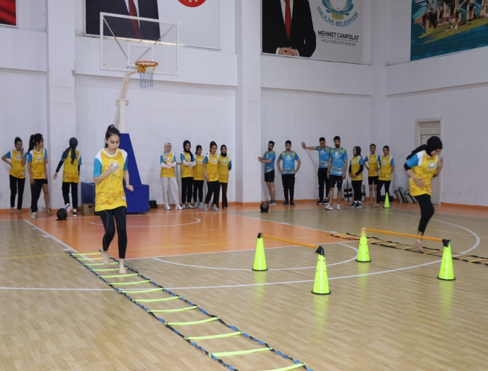 Haliliye’de gençlere tam destek; BESYO, POMEM VE ASEM’E hazırlanıyorlar