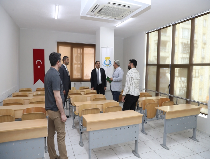 Başkan Canpolat: “Hedefimiz Türkiye’de derece yapacak öğrenciler yetiştirmek”