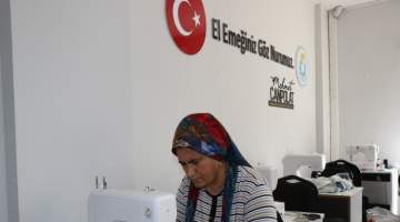Haliliye’de kadınlar, dikiş-nakış kurslarıyla hen öğreniyor hem üretiyorlar