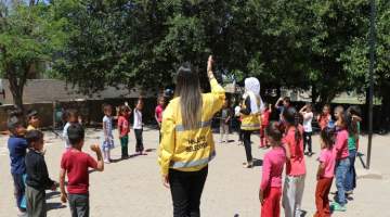 Haliliye’de psikologlar öğrencilerin yanında