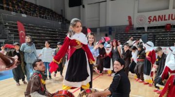 Valilik Kupası okullar arası halk oyunları yarışması tamamlandı