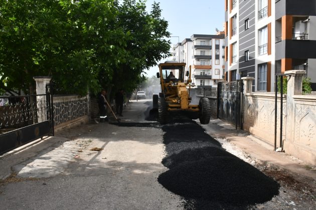 Siverek’te Üstyapı Yenileme Çalışmaları Hız Kazandı