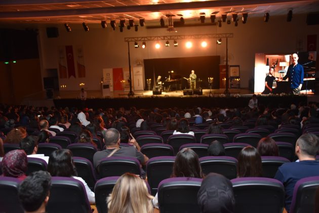 Siverek’te Kültür-Sanat Konseri Büyük İlgi Gördü