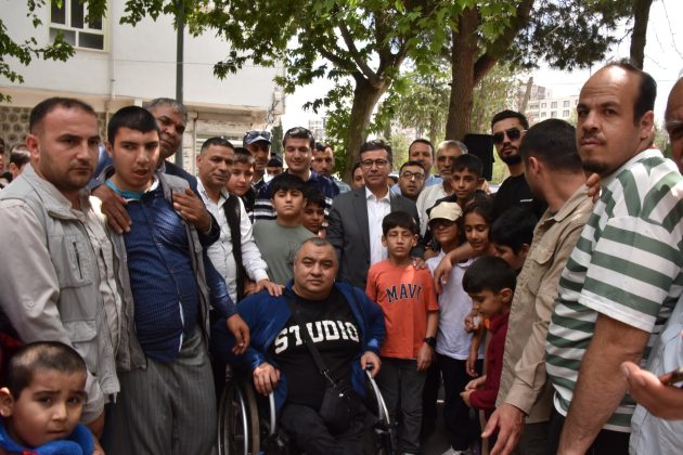 Siverek Belediyesi engellileri unutmadı