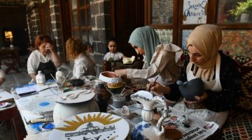 Siverek Belediyesi Gümrük Hanı Kültür Sanat Evi’nde Kurslara Yoğun İlgi
