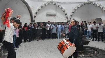 Üniversiteye Hazırlanan Gençlere Moral Etkinliği