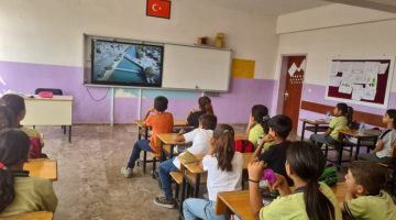 Suda boğulma olaylarına karşı öğrenciler bilgilendirildi