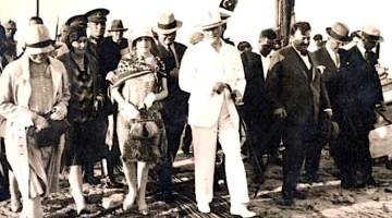 Dağ başını bayram almış