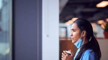 İzmir Sağlık Sisteminde Kritik Dönemeç