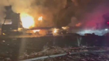 Şanlıurfa’da seyir halindeki tır yangın çıktı