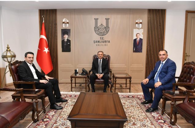 AK Parti’nin 2 önemli ismi Vali Şıldak’ı ziyaret etti