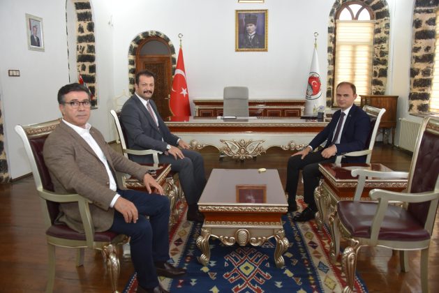 Başkan Bucak’tan göreve başlayan Kaymakam Sak’a ziyaret