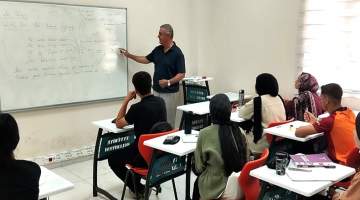 Eyyübiye Süleymanşah Gençlik Merkezi’nde Yaz Dersleri Başladı