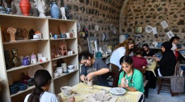 Gençlerden Seramik Kursuna Yoğun İlgi