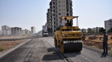 Siverek’te üstyapı çalışmaları devam ediyor