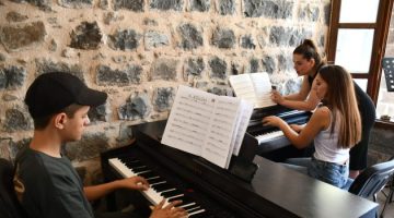 Siverek Belediyesi Yeni Müzisyenler Yetiştiriyor