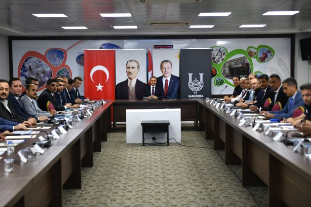 Şanlıurfa deprem konutlarının yapım süreçleri masaya yatırıldı
