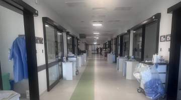 Bayraklı Şehir Hastanesi’nde Hala Hemşirelere Sandalye Yok!