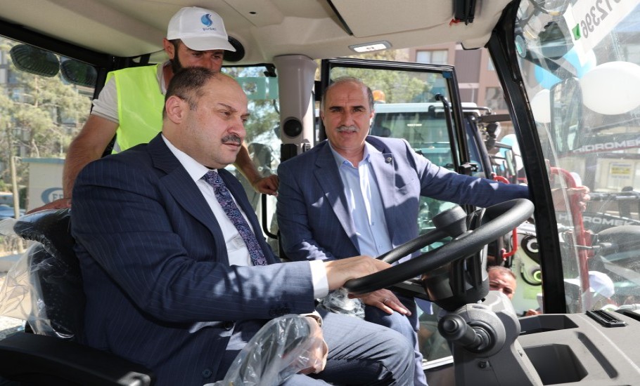 Büyükşehir’e 47 milyonluk yeni araç filosu