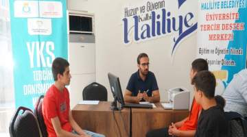 Haliliye Belediyesi, tercih danışmanlık merkezi ile gençlerin yanında
