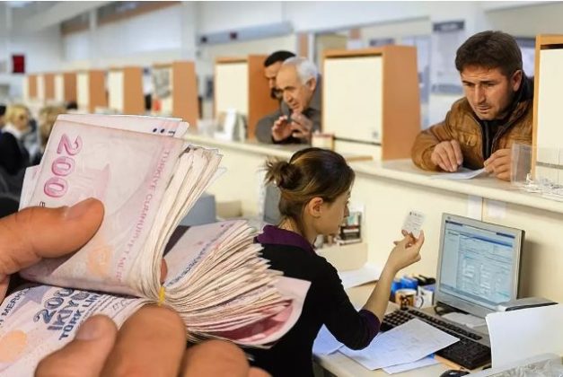 İşte 200’den fazla mesleğe göre yeni memur maaşları