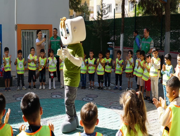 Haliliye’de geleceğin çevrecileri sıfır atık projesi ile eğitiliyor