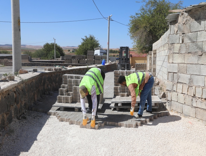 Haliliye Belediyesi’nden 4 koldan yol seferberliği
