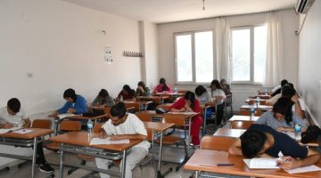 Siverek’te 43 öğrenci belediye kurslarıyla üniversiteye yerleşti