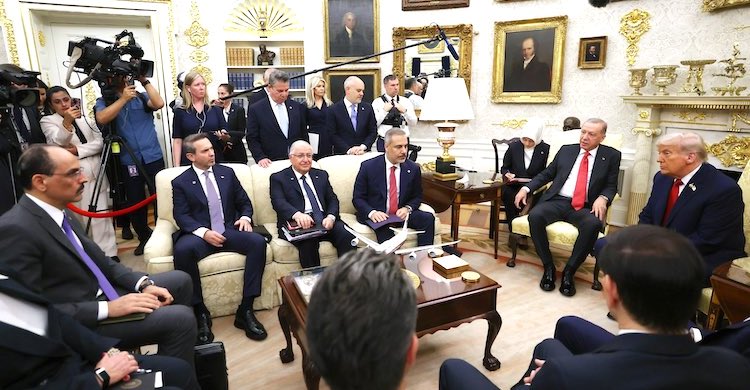 Trump ve Erdoğan Beyaz Saray’da görüştü