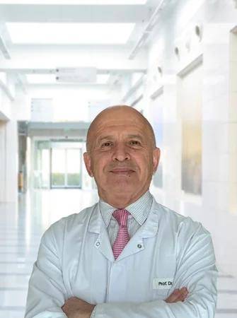 Cerrahın Eli Titrer mi ?