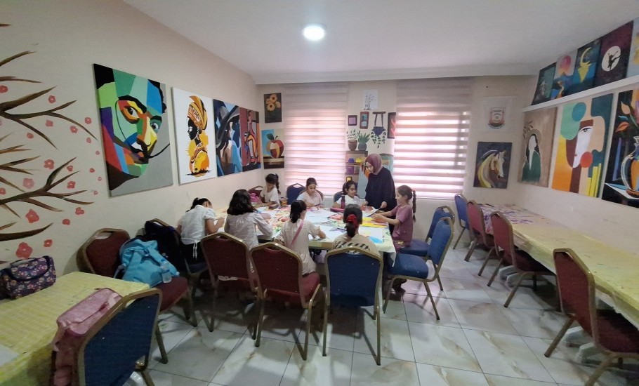 Büyükşehir, binlerce genci gençlik merkezinde buluşturuyor