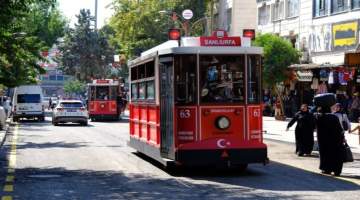 Esnaf ve vatandaşlar daha memnun Divanyolu güzergahı daha sessiz