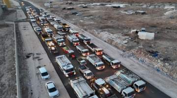 Törene Gider Gibi Temizliğe Gittiler