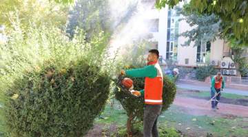Haliliye’de parklar yenileniyor, ilçe güzelleşiyor