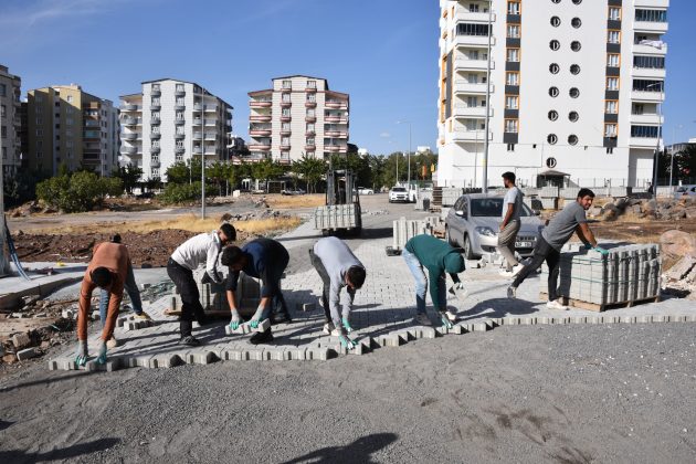 Siverek’te üstyapı yenileme çalışmaları yoğunlaştırıldı