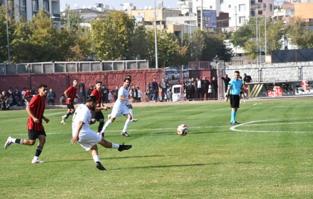 Siverek Belediyespor – Kahta 02 Spor ile berabere kaldı