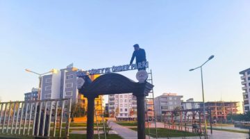 Siverek’te Sırrı Süreyya Önder’in ismi parka verildi