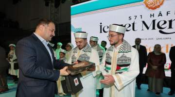 Şanlıurfa’da 571 Hafız için icazet programı düzenlendi
