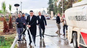 Başkan Özyavuz Sabahın İlk Işıklarıyla Sahaya İnerek Çalışmaları Denetledi