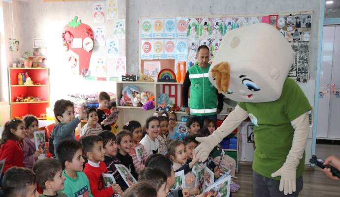 Haliliye Belediyesi, okullarda sıfır atık seferberliğini sürdürüyor