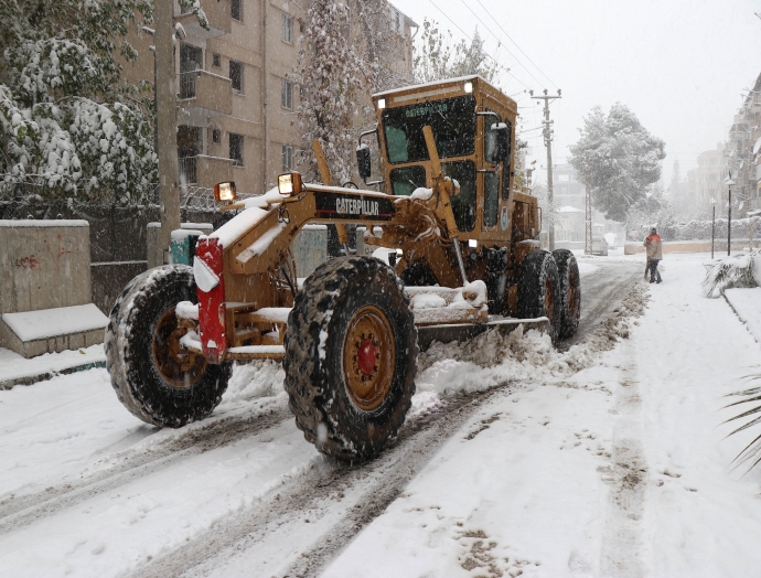 Haliliye Belediyesinden etkili karla mücadele