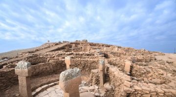 Vali Şıldak’tan Taş Tepeler Paylaşımı