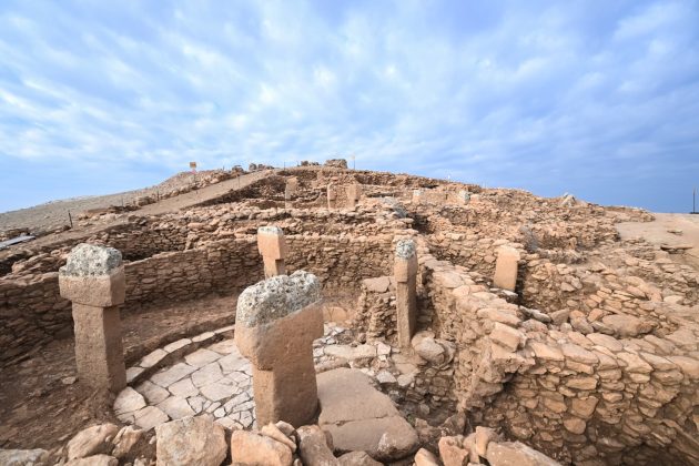 Vali Şıldak’tan Taş Tepeler Paylaşımı