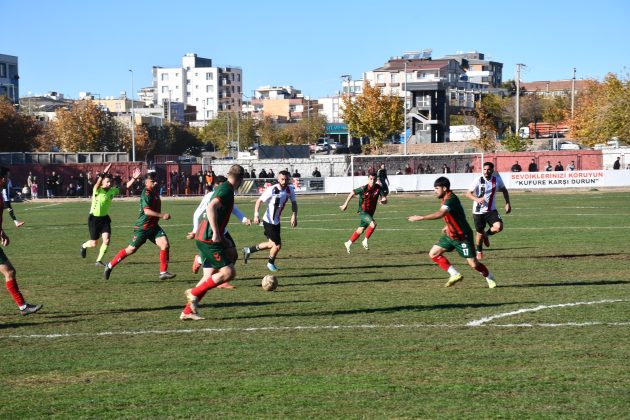 Siverek Belediyespor – Diyarbakırspor ile 0 – 0 berabere kaldı