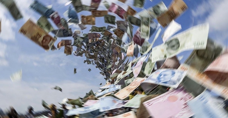 Toplam gelirin yarısı zengine gitti