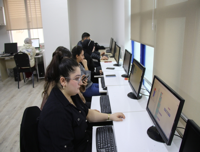 Haliliye’de teknoloji hamlesi ile gençler yarınlara hazırlanıyor